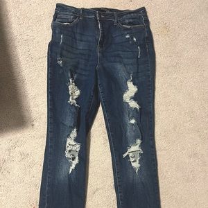 Judy blue Jeans size 13, excellent condition, distressed boyfriend fit.